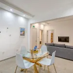 Modern - Walk To Shops & Qui-si-sana Promenade * Sliema